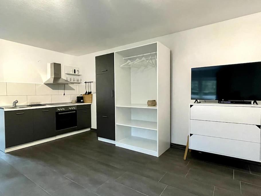 Gemuetliche Wohnung In Ruhigem Wohngebiet Ашаффенбург Екстер'єр фото